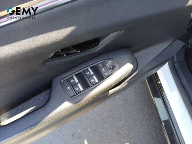 Renault Megane e-tech ev60 220 ch super charge — photo 14