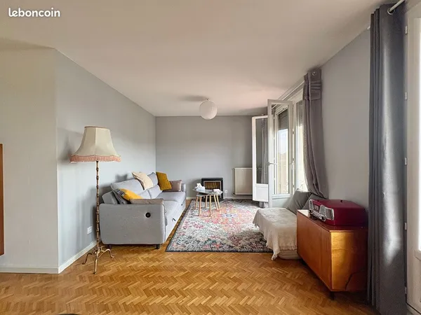 Appartement 4 pièces 77 m²