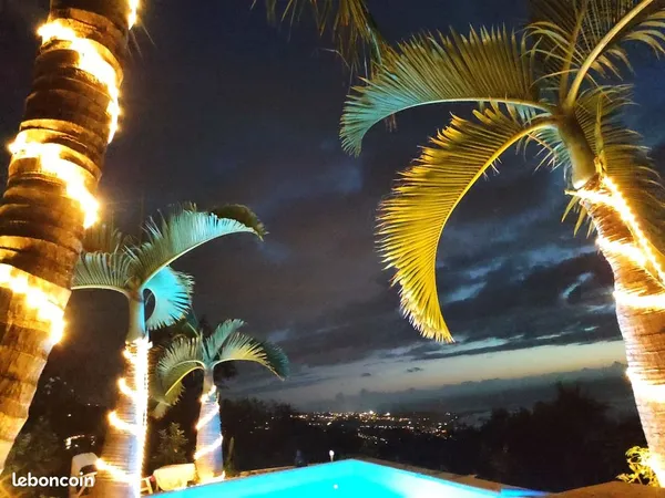 Villa spacieuse avec vue mer et piscine
