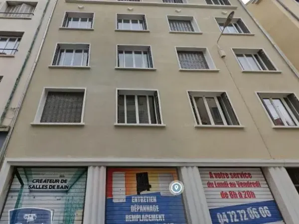 Stationnement Location Lyon   130€