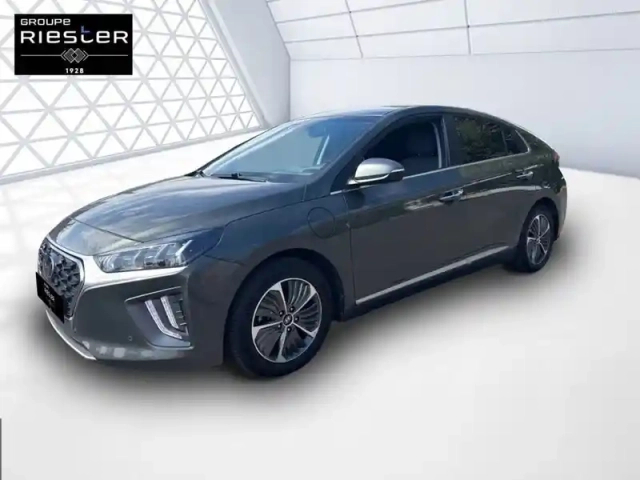 Hyundai Ioniq plug-in 141 ch — photo 21