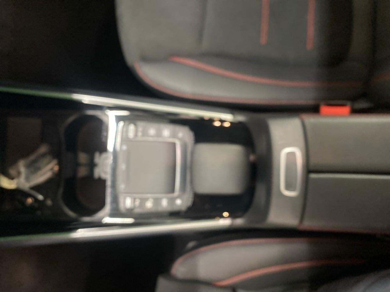 Mercedes Gla 200 d 8g-dct amg line — photo 25
