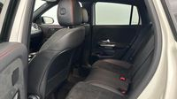 Mercedes Gla 200 d 150ch AMG Line 8G-DCT — photo 13