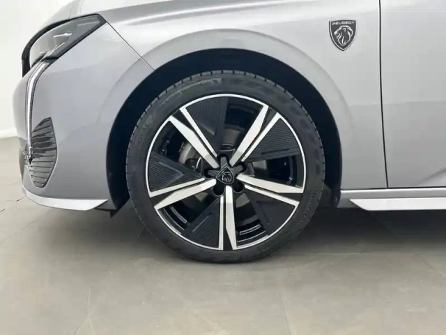 Peugeot 308 puretech 130ch s&amp;s eat8 — photo 13