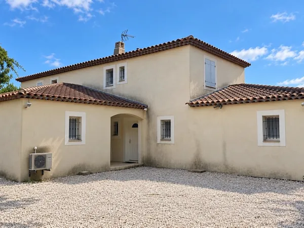 Location Villa T5 vide La Chevalière
