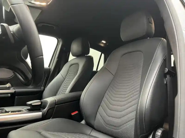 Mercedes Gla 250 e business line — photo 17