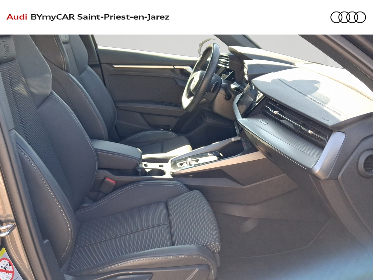 Audi A3 Sportback 40 TFSIe 204 S tronic 6 — photo 16