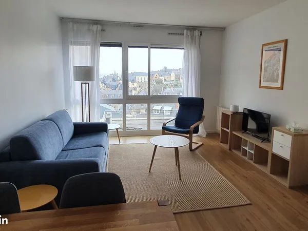 Appartement meublé 2P République