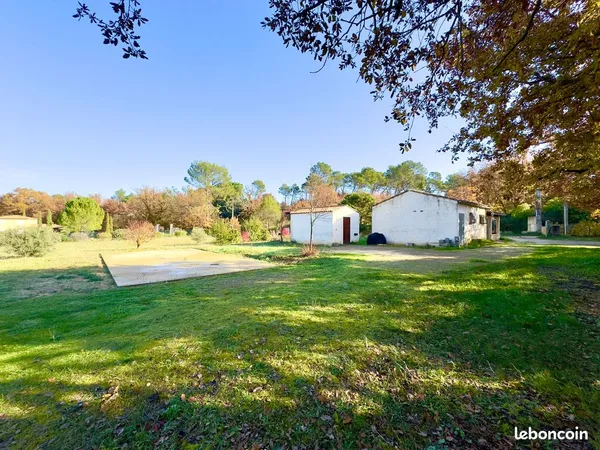 Propriété 3 pièces 50 m²