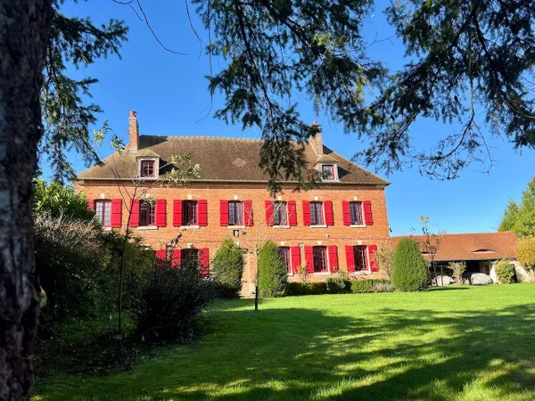 Maison 11 pièces 358 m²