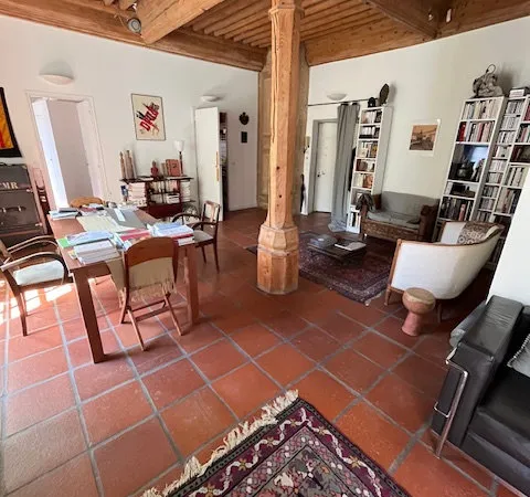 Magnifique T2 avec Terrasse - Centre Ancien-