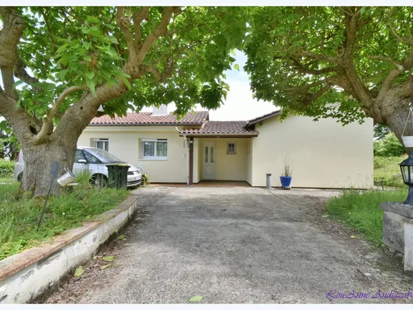 VILLA DE PLAIN-PIED 115 M² - 1732 M2 DE TERRAIN