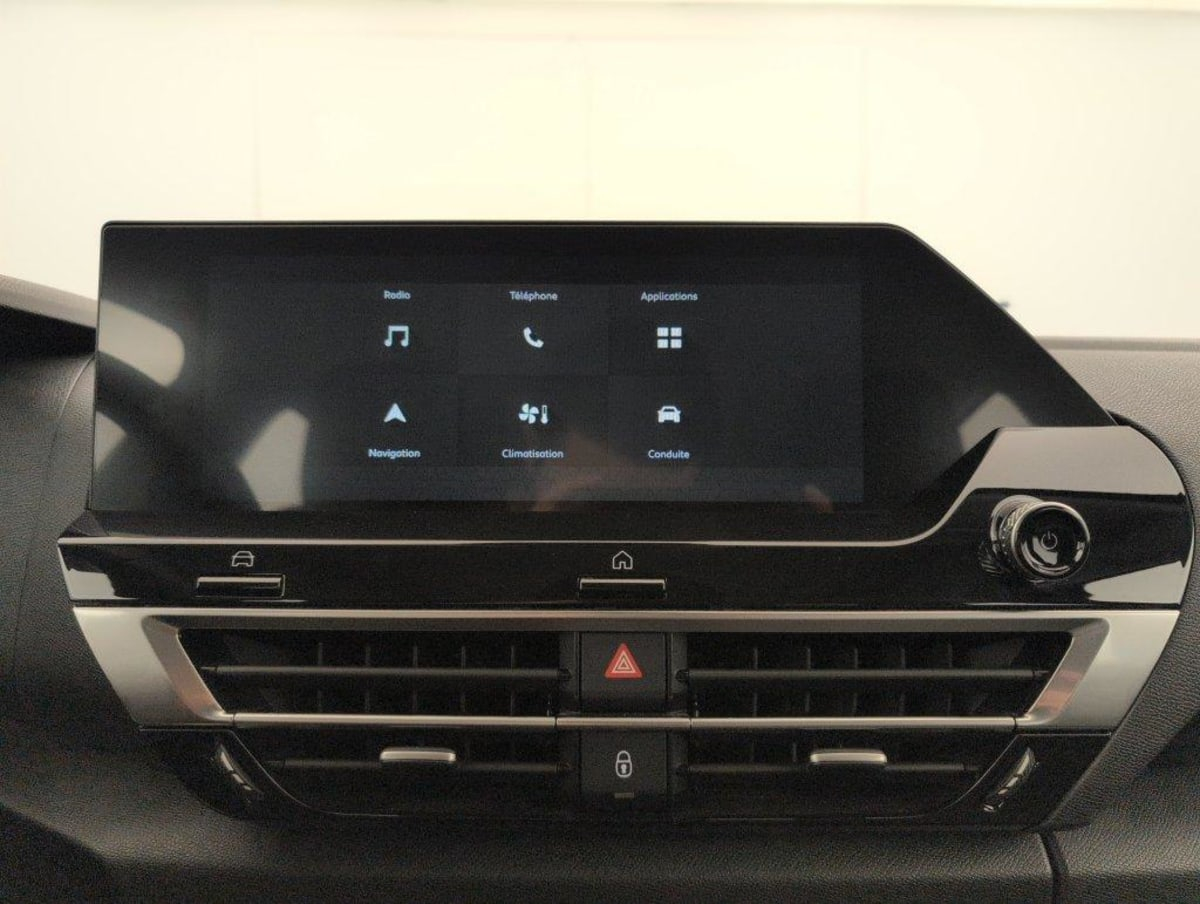 Citroën C4 — photo 18
