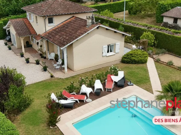 Maison au calme avec piscine et suite parentale