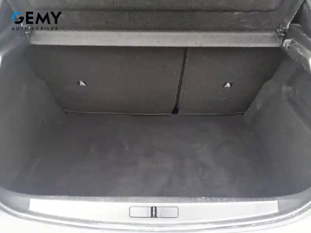 Peugeot 208 electrique 50 kwh 136ch — photo 6