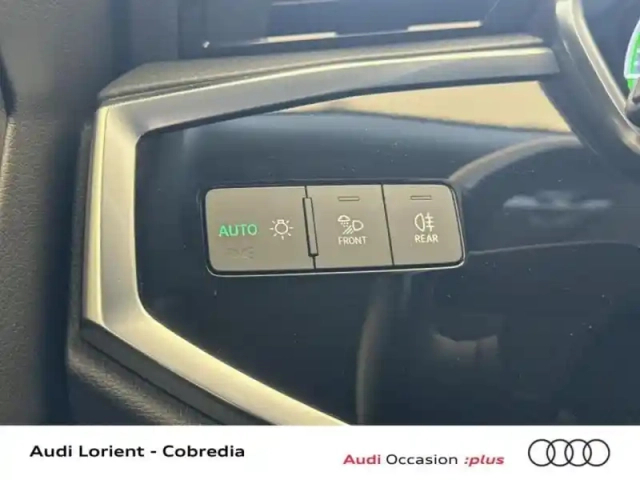 Audi Q3 sportback 45 tfsi e 245ch business line s tronic 6 — photo 12