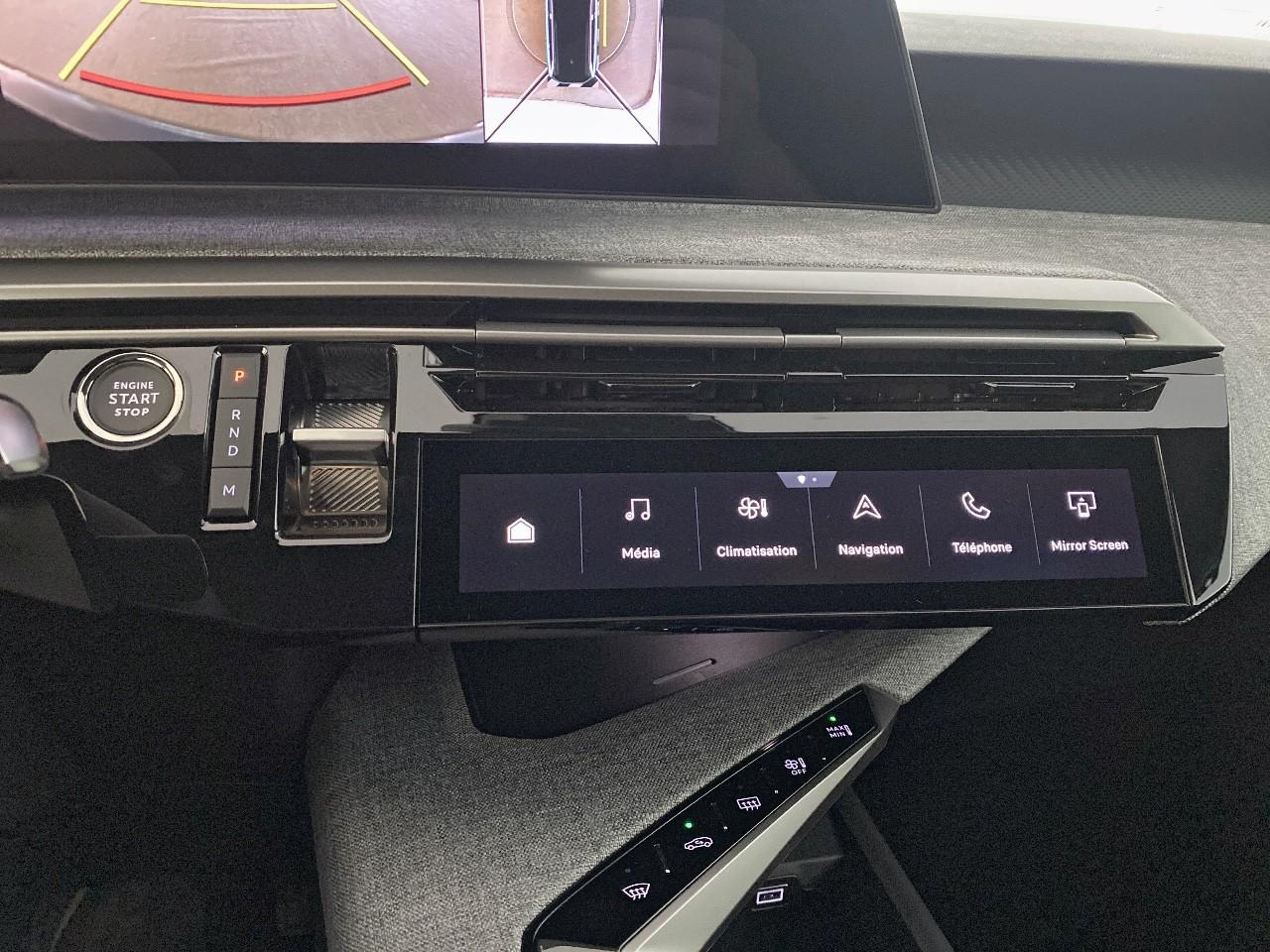Peugeot 5008 hybrid 145 ch e-dcs6 allure — photo 17
