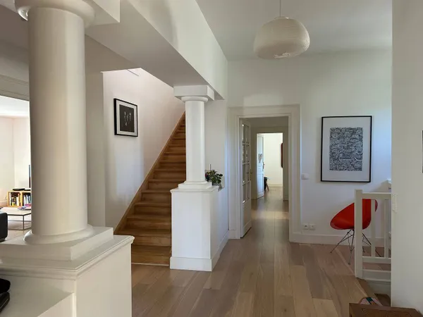 Appartement 7 pièces 221 m²