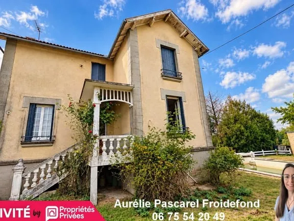 LUBERSAC (19210) ? Maison à rénover de 135 m² + GARAGE de 90m² avec piscine et dépendance // EXCLUSI