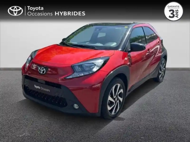Toyota Aygo x 1.0 vvt-i 72ch design s-cvt my24 — photo 1