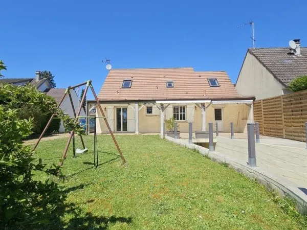 Coup de coeur, maison situé dans un environnement calme et priv