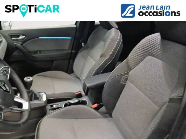 Renault Captur tce 90 ch — photo 31