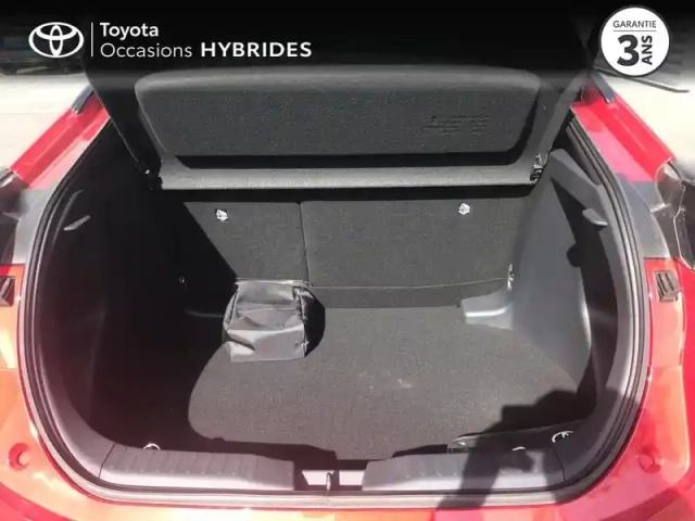 Toyota C-Hr 1.8 hybride 140ch design — photo 10