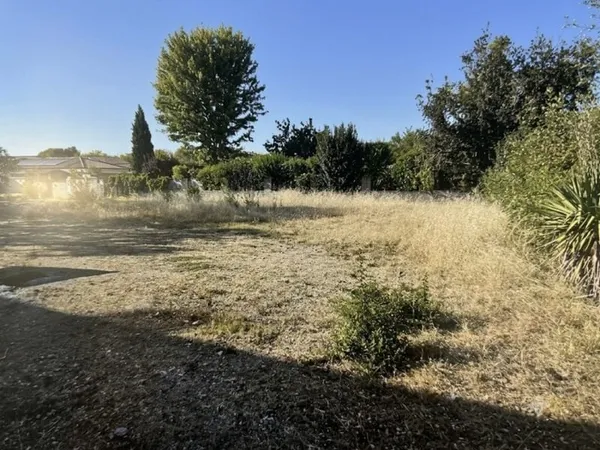 Terrain 1300 m²