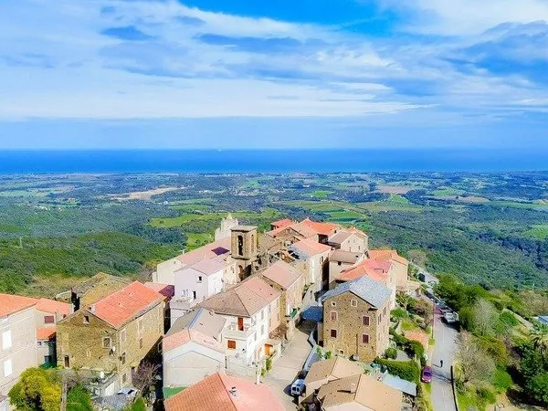À Vendre Appartement 114m², Linguizzetta, Haute-Corse (20)