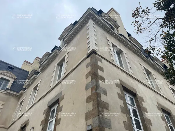 Bureaux 110 m²