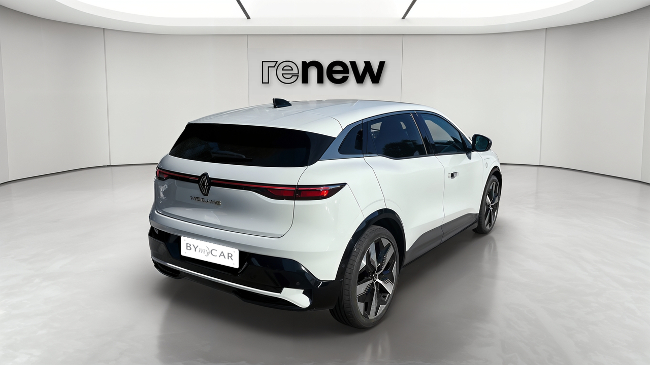 Renault Megane E-Tech EV60 220 ch optimum charge — photo 5