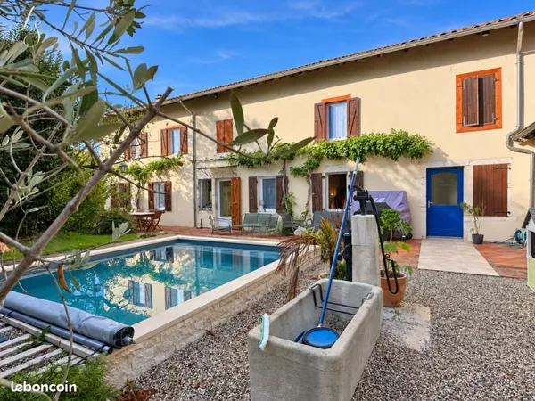 Longère 7 pièces 190 m²