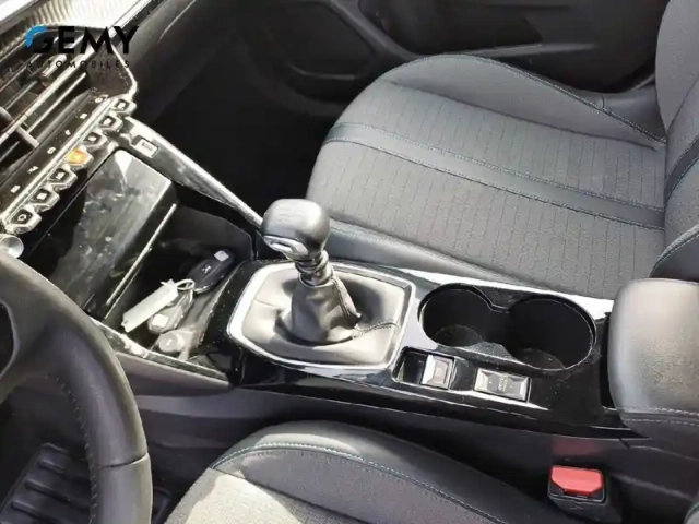 Peugeot 2008 bluehdi 110 s&amp;s bvm6 — photo 12