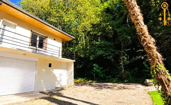 Maison 4 pièces 94 m²
