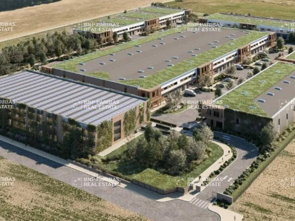 Local d'activité 3136 m²