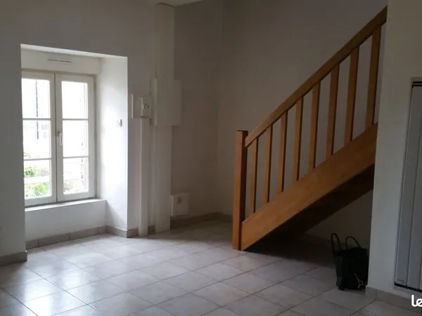 A louer duplex T2 , vide