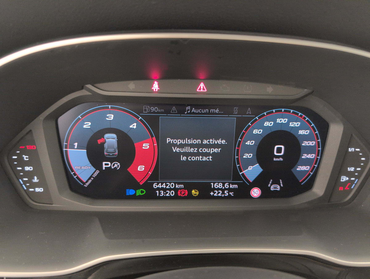 Audi Q3 — photo 21