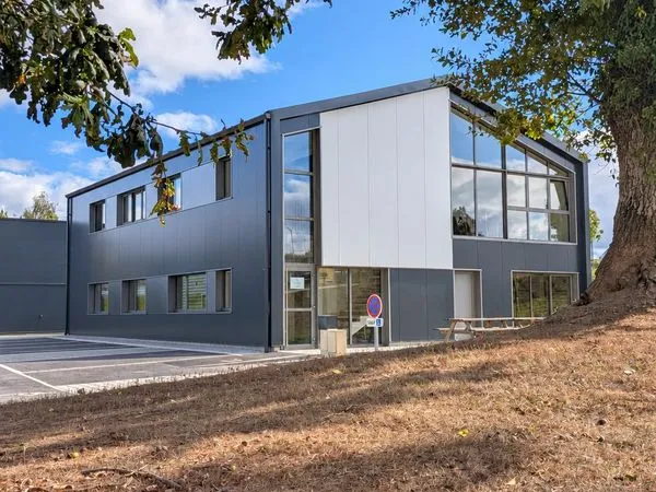 Bureaux 150 m² Josselin