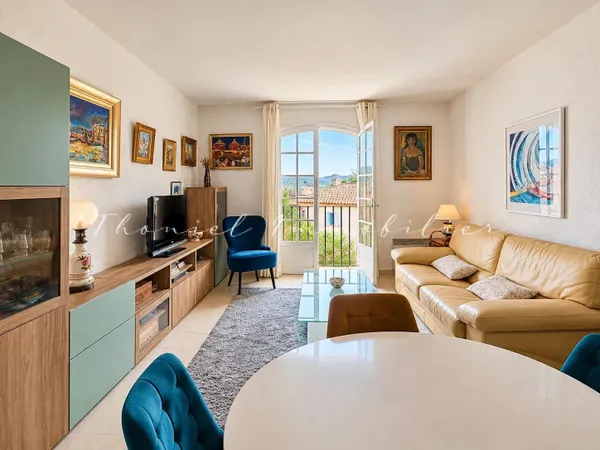 Appartement 2 pièces de 55 m² à vendre à Grimaud