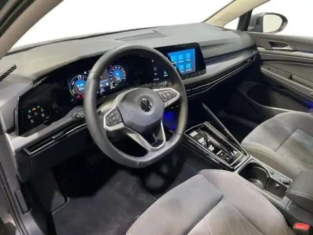Volkswagen Golf 1.4 hybrid rechargeable opf 204 dsg6 style — photo 9