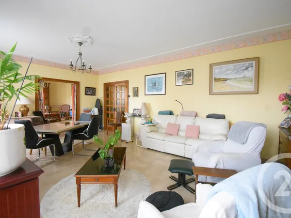 Maison 7 pièces 200 m²