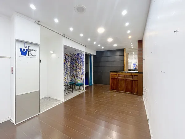 Local commercial 80 m²