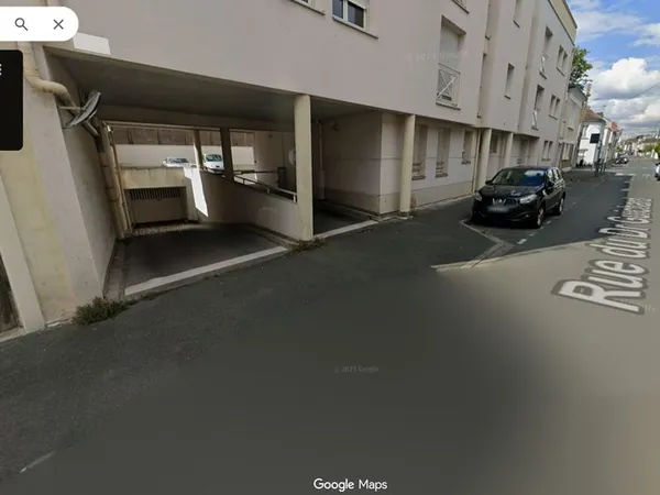 Parking Rue Docteur Guichard