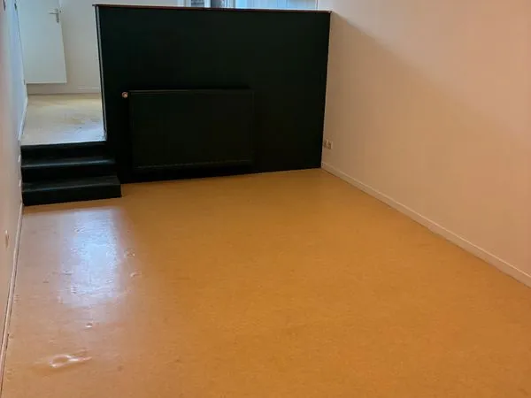 F1 hyper centre