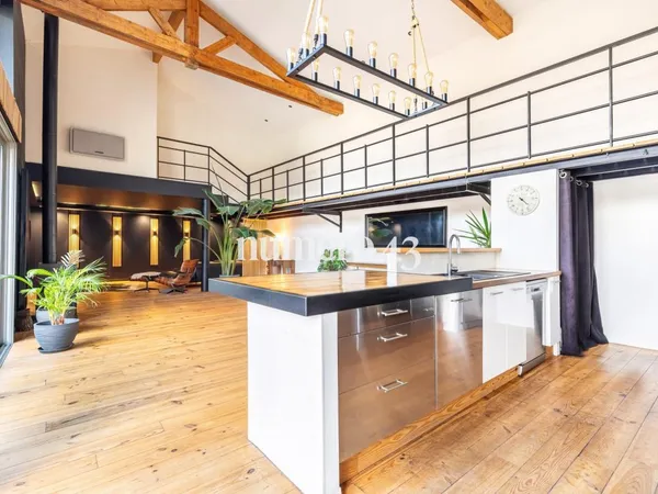 Vends maison récente - 247 m² - 5 pièces, 4 chambres - Bègles 33130