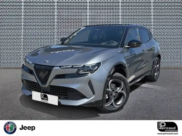Alfa Romeo Junior 1.2 ibrida 145 ch e-dct6 — photo 1
