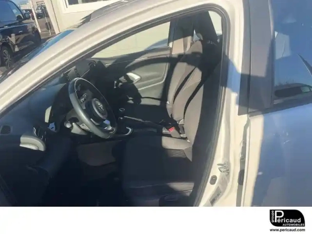 Toyota Yaris 70 vvt-i — photo 25