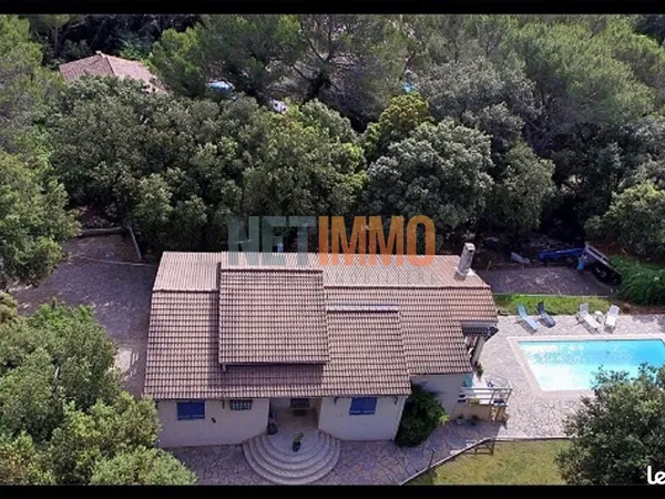 Maison 5 pièces 165 m²
