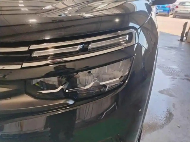 Citroën C5 Aircross bluehdi 130 s&amp;s eat8 c-series — photo 14