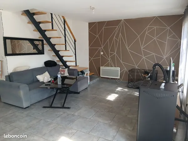 Maison agréable, secteur très calme